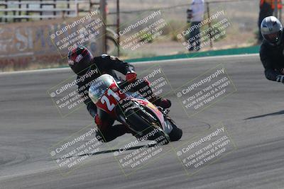 media/Apr-20-2025-AHRMA (Sun) [[393a79c373]]/Race/Group 12/Turn 4b/